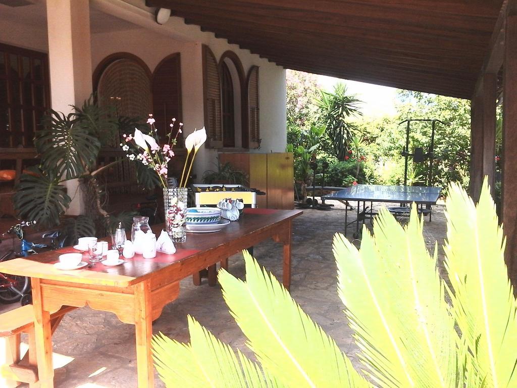 Nonnasara Bed And Breakfast Valderice Ngoại thất bức ảnh