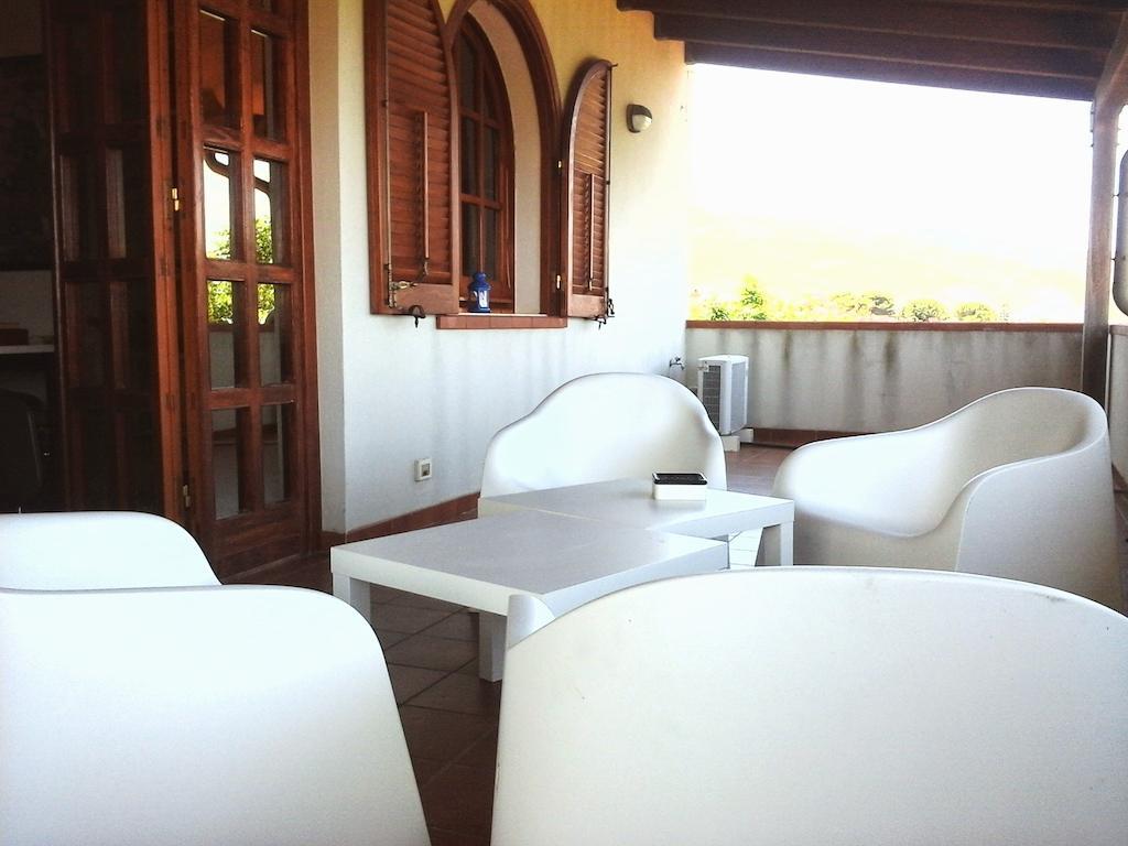 Nonnasara Bed And Breakfast Valderice Ngoại thất bức ảnh