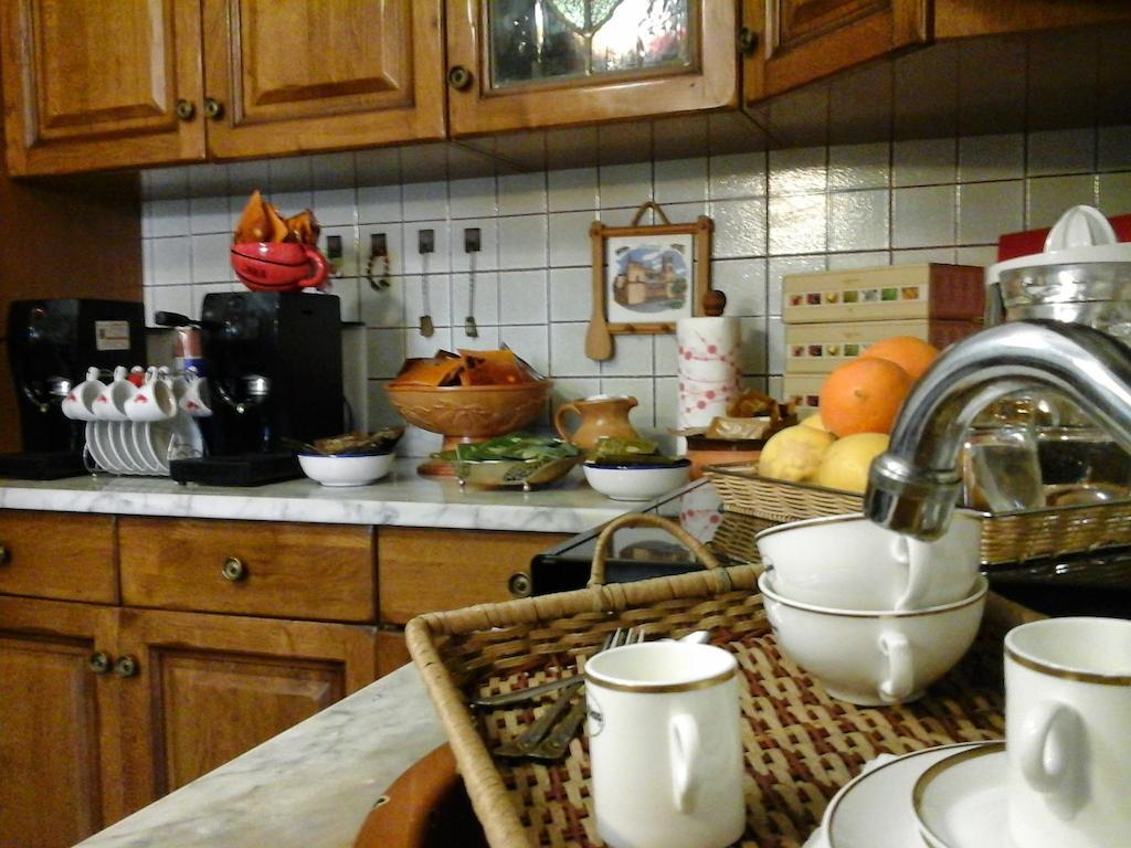 Nonnasara Bed And Breakfast Valderice Ngoại thất bức ảnh