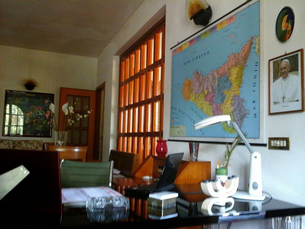 Nonnasara Bed And Breakfast Valderice Ngoại thất bức ảnh